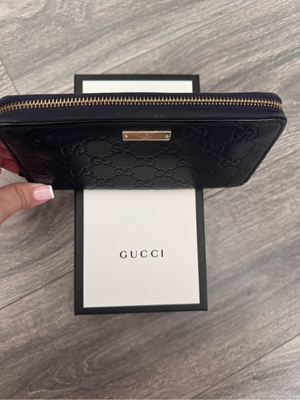 Gucci leather wallet blue